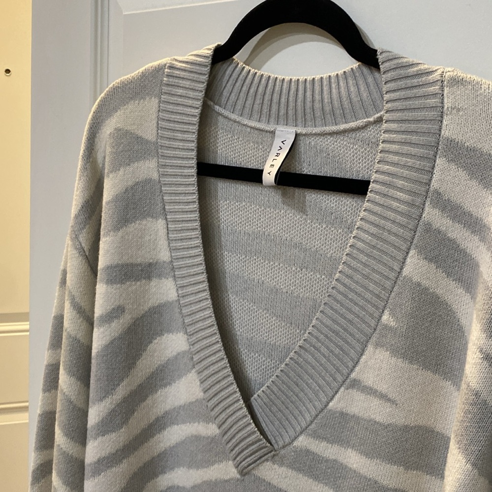Varley Calvert Sweater - Picture 3 of 7